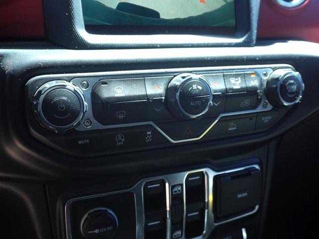 Photo of 2021 Bright White Clearcoat Jeep Wrangler Unlimited