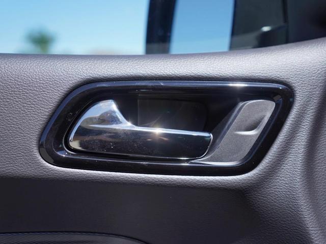 Photo of 2025 Destroyer Gray Clearcoat Dodge Durango