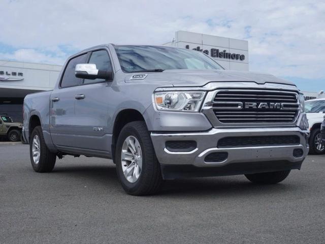 Photo of 2024 Billet Silver Metallic Clearcoat RAM 1500