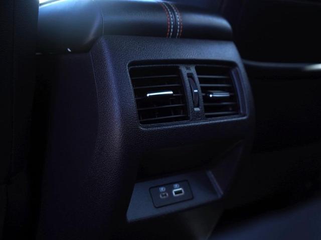 Photo of 2023 White Nissan Altima