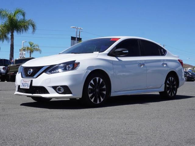 Photo of 2017 Aspen White Nissan Sentra