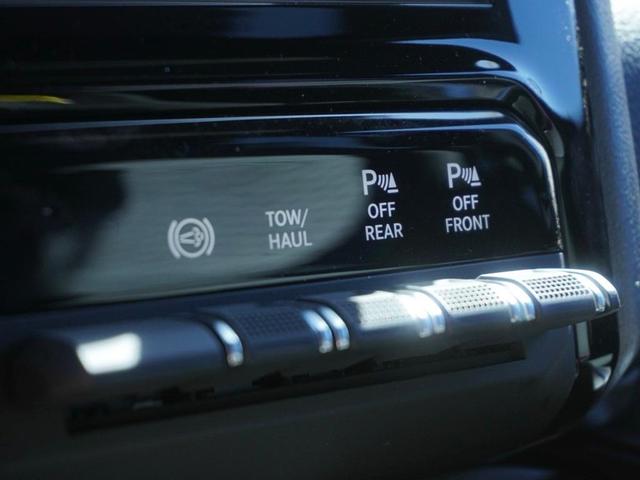 Photo of 2026 Bright White Clearcoat RAM 2500