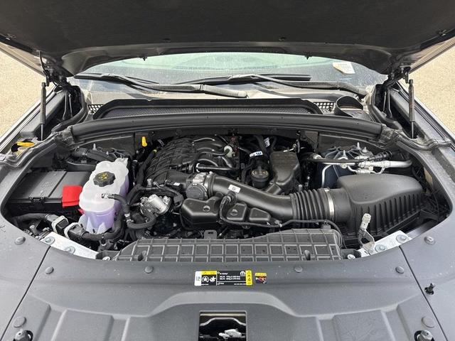 Photo of 2025 Metallic Jeep Grand Cherokee L