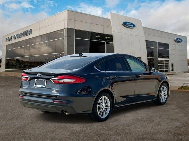 Photo of 2020 Alto Blue Metallic Tinted Clearcoat Ford Fusion