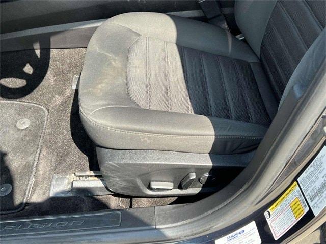 Photo of 2020 Alto Blue Metallic Tinted Clearcoat Ford Fusion