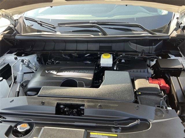 Photo of 2023 White Nissan Pathfinder