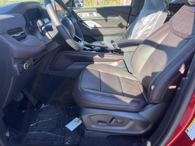 Photo of 2026 Rapid Red Metallic Tinted Clearcoat Ford Explorer