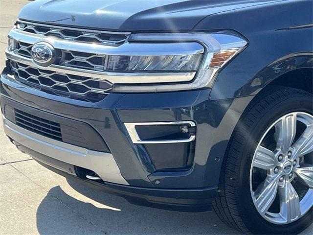 Photo of 2024 Stone Blue Metallic Ford Expedition Max