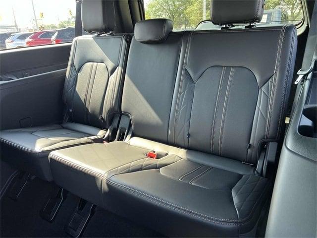 Photo of 2024 Stone Blue Metallic Ford Expedition Max