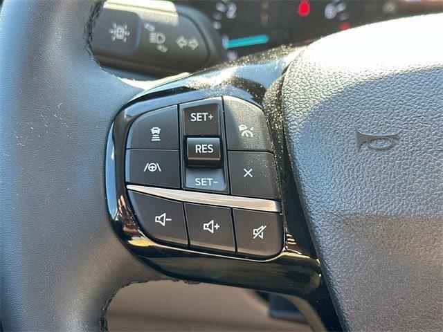 Photo of 2022 Stone Blue Metallic Ford Escape