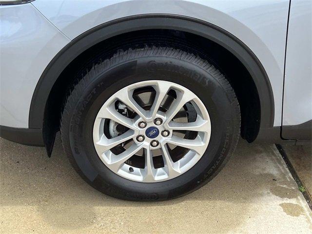 Photo of 2022 Ice Blue Ford Escape