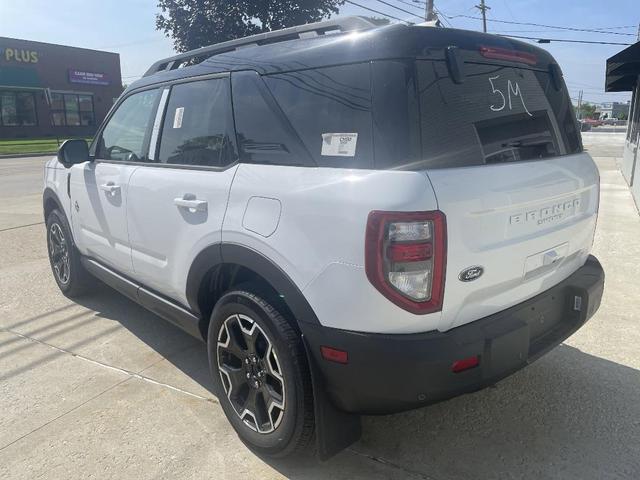 Photo of 2025 Oxford White Ford Bronco Sport
