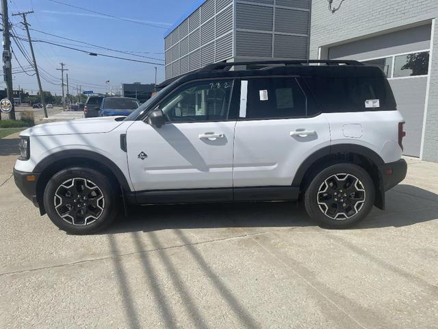 Photo of 2025 Oxford White Ford Bronco Sport