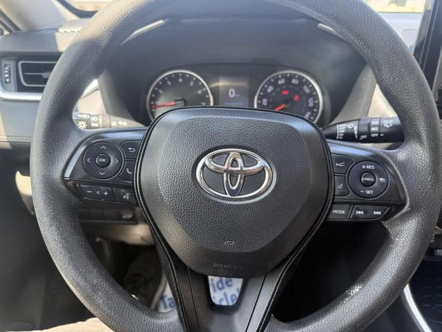 Photo of 2019 Silver Toyota RAV4