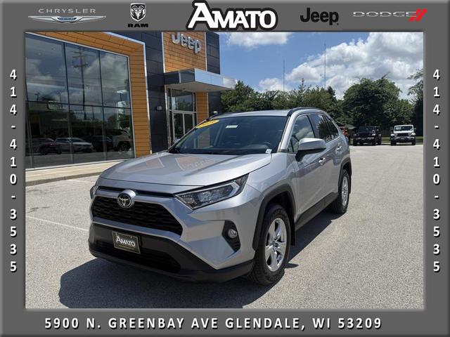 Photo of 2019 Silver Toyota RAV4