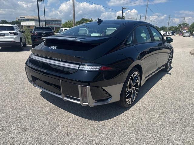 Photo of 2024 Onyx Black Hyundai IONIQ 6