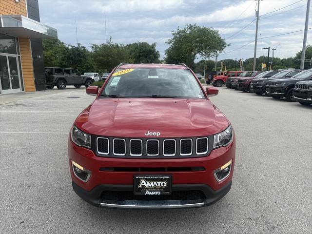 Photo of 2019 Redline Pearlcoat Jeep Compass