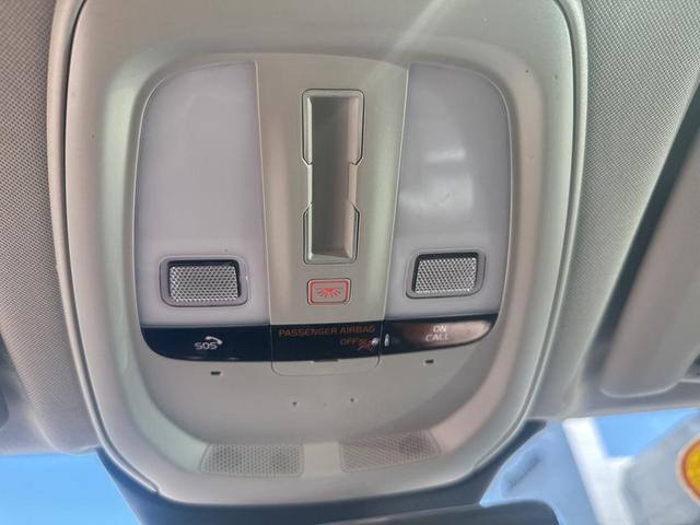 Photo of 2022 Onyx Black Metallic Volvo XC60