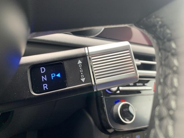 Photo of 2025 Amazon Gray Hyundai TUCSON Hybrid