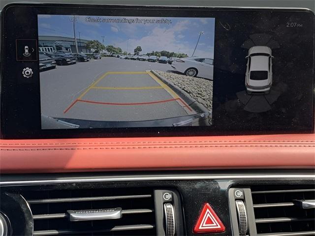 Photo of 2023 Vik Black Genesis G70