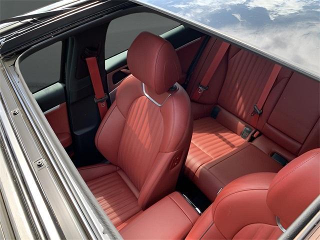 Photo of 2023 Vik Black Genesis G70