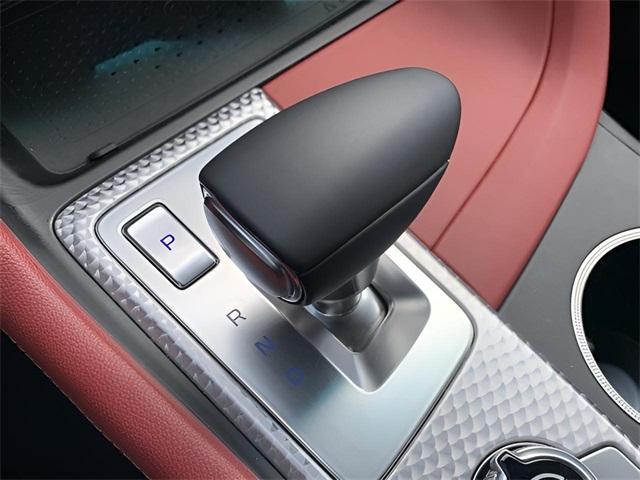 Photo of 2023 Vik Black Genesis G70