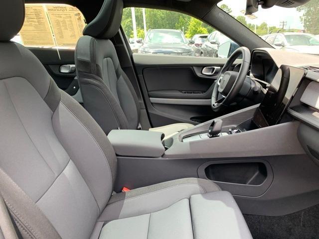 Photo of 2022 Midnight Black Polestar 2