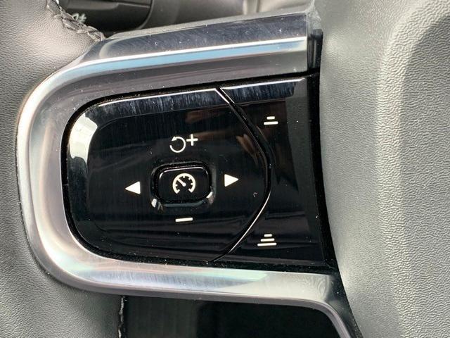 Photo of 2022 Midnight Black Polestar 2