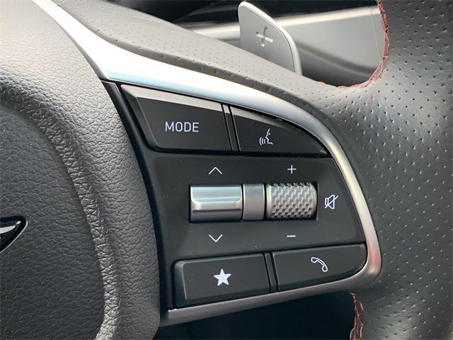 Photo of 2025 Alta White Genesis G70