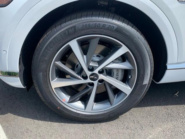 Photo of 2025 Uyuni White Genesis GV80