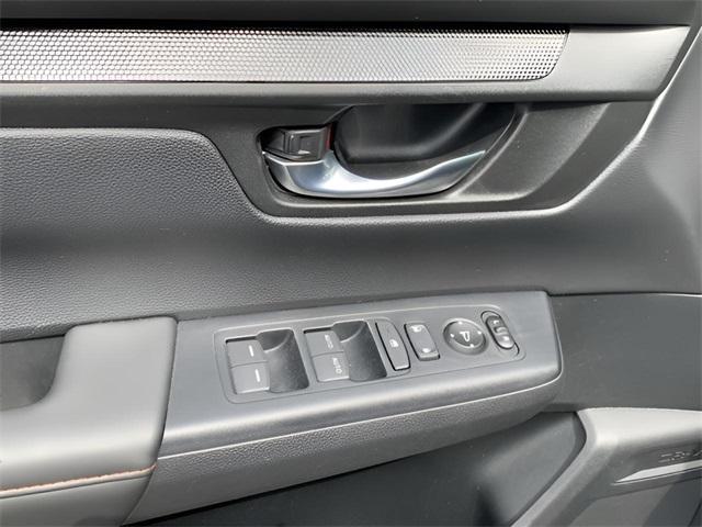 Photo of 2025 Gray Honda CR-V Hybrid