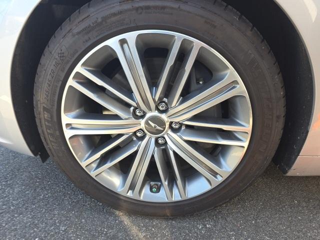 Photo of 2018 Santiago Silver Genesis G80