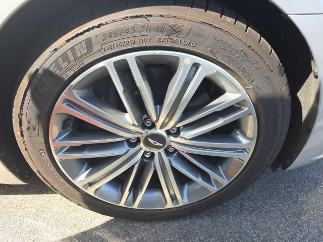 Photo of 2018 Santiago Silver Genesis G80