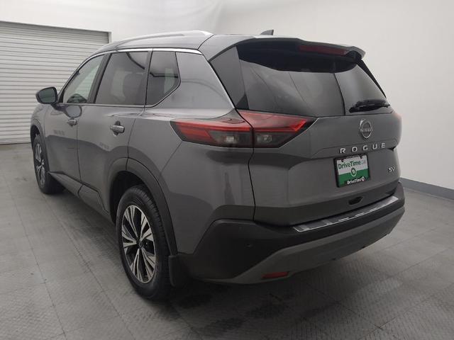 Photo of 2023 Gray Nissan Rogue