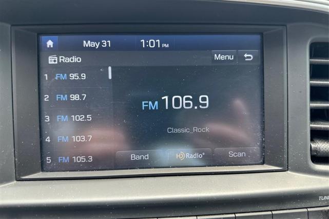 Photo of 2019 Red Hyundai ELANTRA