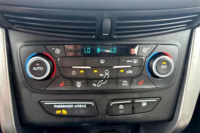 Photo of 2018 Red Ford Escape