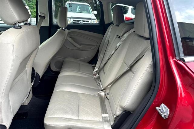 Photo of 2018 Red Ford Escape