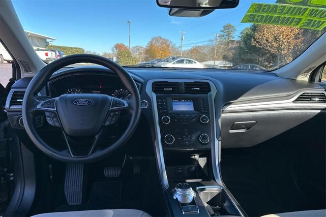 Photo of 2020 Gray Ford Fusion