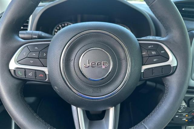 Photo of 2019 Blue Jeep Renegade