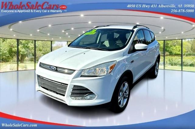 Photo of 2016 White Ford Escape