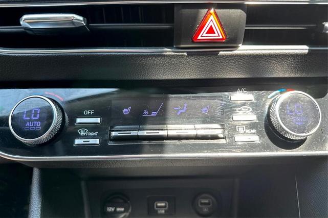 Photo of 2022 Silver Hyundai SONATA