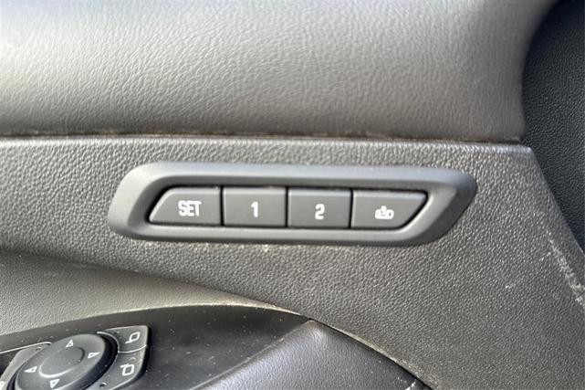 Photo of 2017 Red Buick LaCrosse