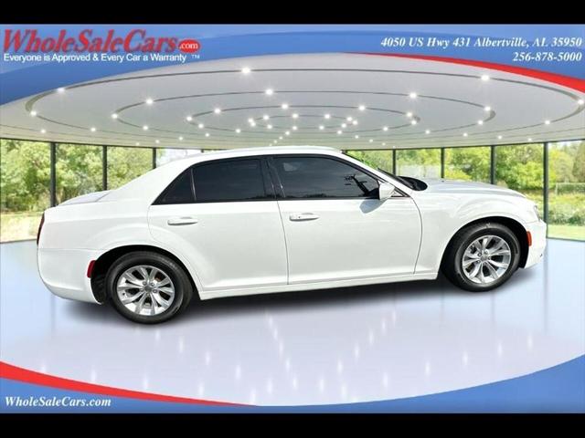 2016 Chrysler 300