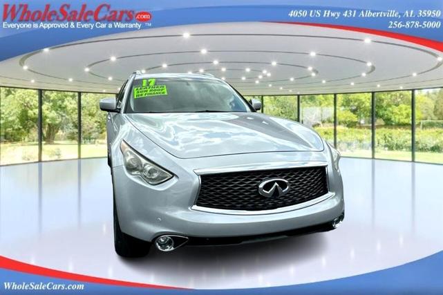 Photo of 2017 Black INFINITI QX70