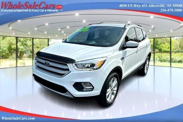 Photo of 2018 White Ford Escape