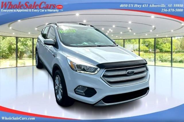 Photo of 2018 White Ford Escape