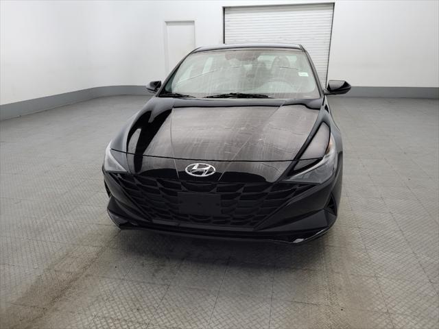 Photo of 2023 Black Hyundai ELANTRA