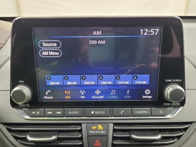 Photo of 2019 Pearl White Tricoat Nissan Altima