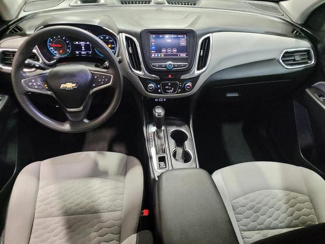 Photo of 2020 Mosaic Black Metallic Chevrolet Equinox