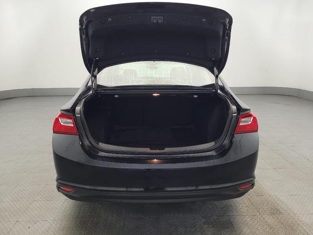 Photo of 2019 Mosaic Black Metallic Chevrolet Malibu
